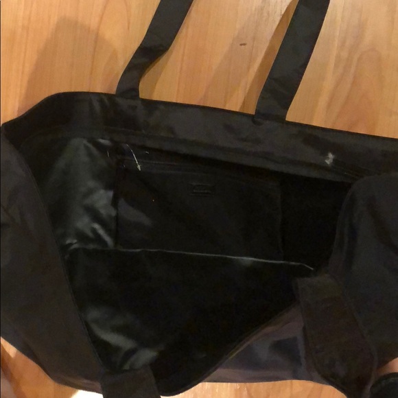 NWOT Urban Outfitters Black Nylon oversize tote - Picture 5 of 6
